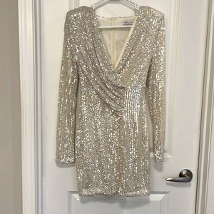 Silver sequined brand new dress size M